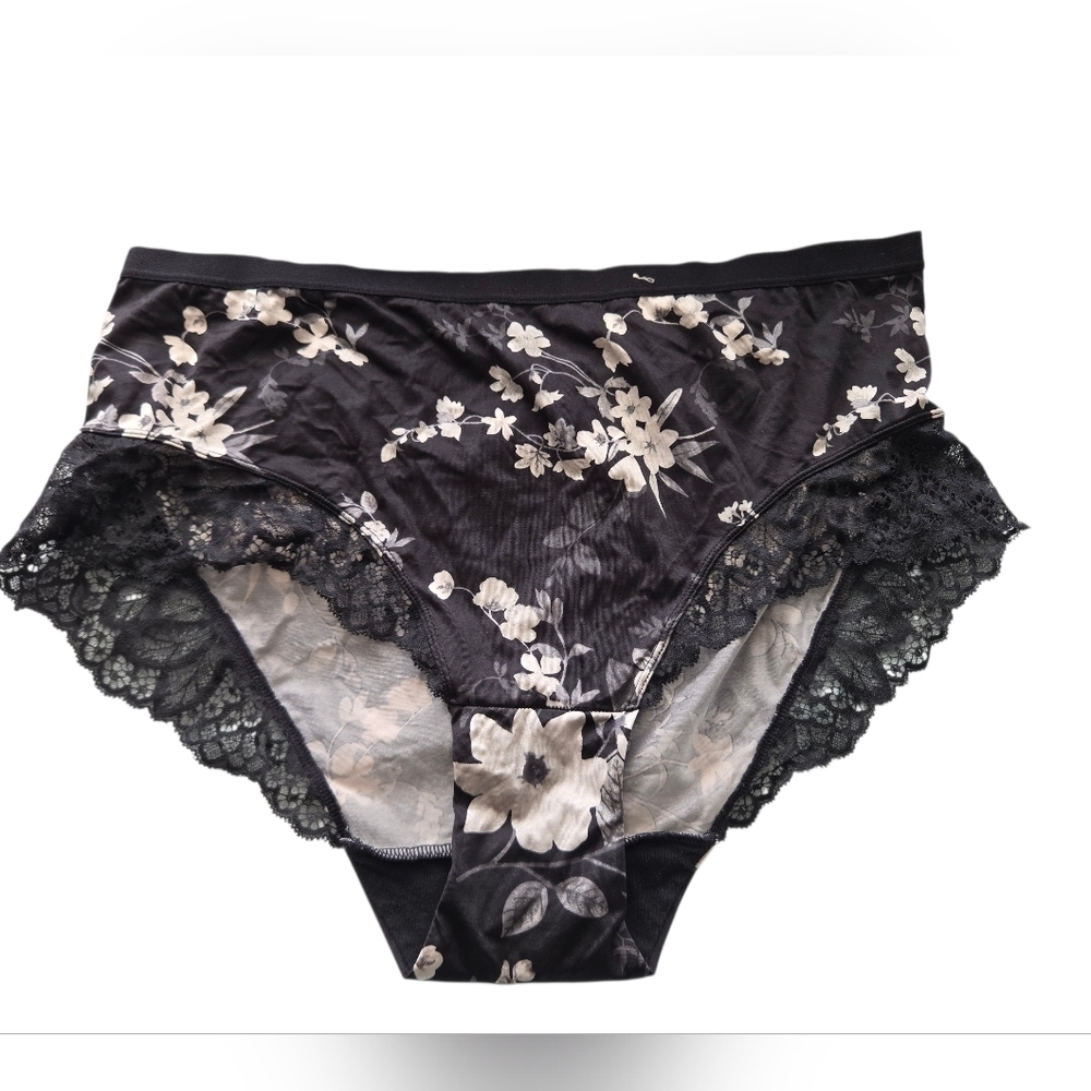 Auden Black and White Floral Bra And Panty Set 42DDD/2X - Picture 5 of 6